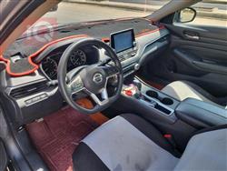 نيسان ألتيما